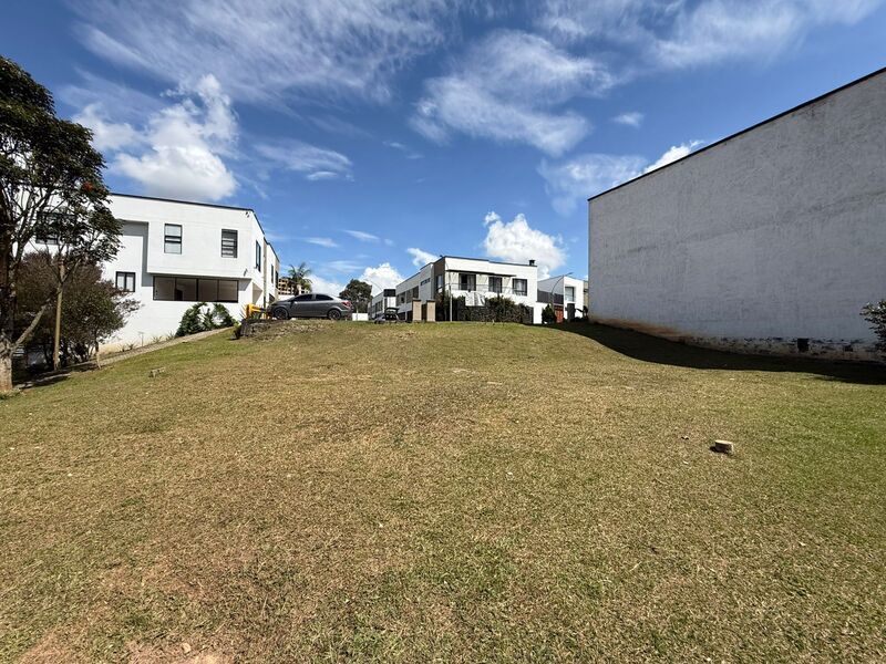 Lote en venta ubicado en Rionegro, sector Llanogrande