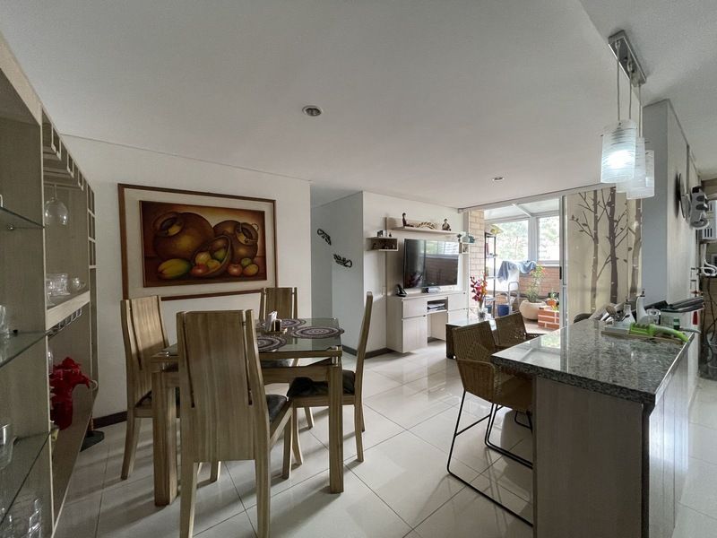 Apartamento en venta ubicado en Sabaneta, sector Aves María