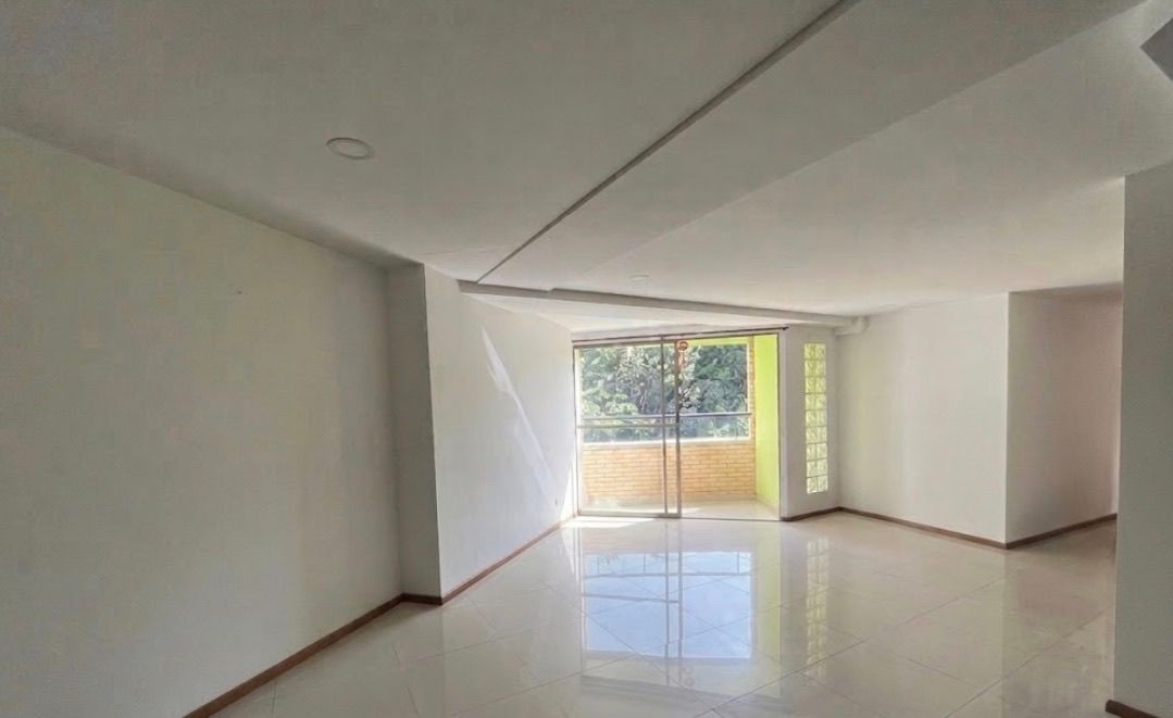 APARTAMENTO EN ARRIENDO UBICADO EN SABANETA SECTOR LAS LOMITAS
