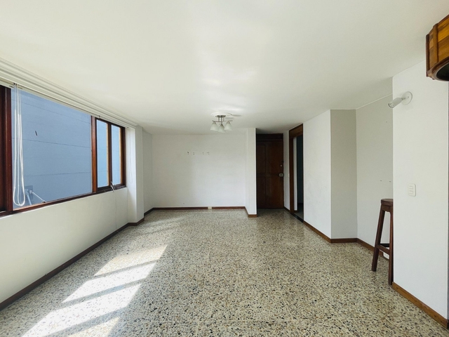 APARTAMENTO EN VENTA UBICADO EN MEDELLÍN SECTOR POBLADO