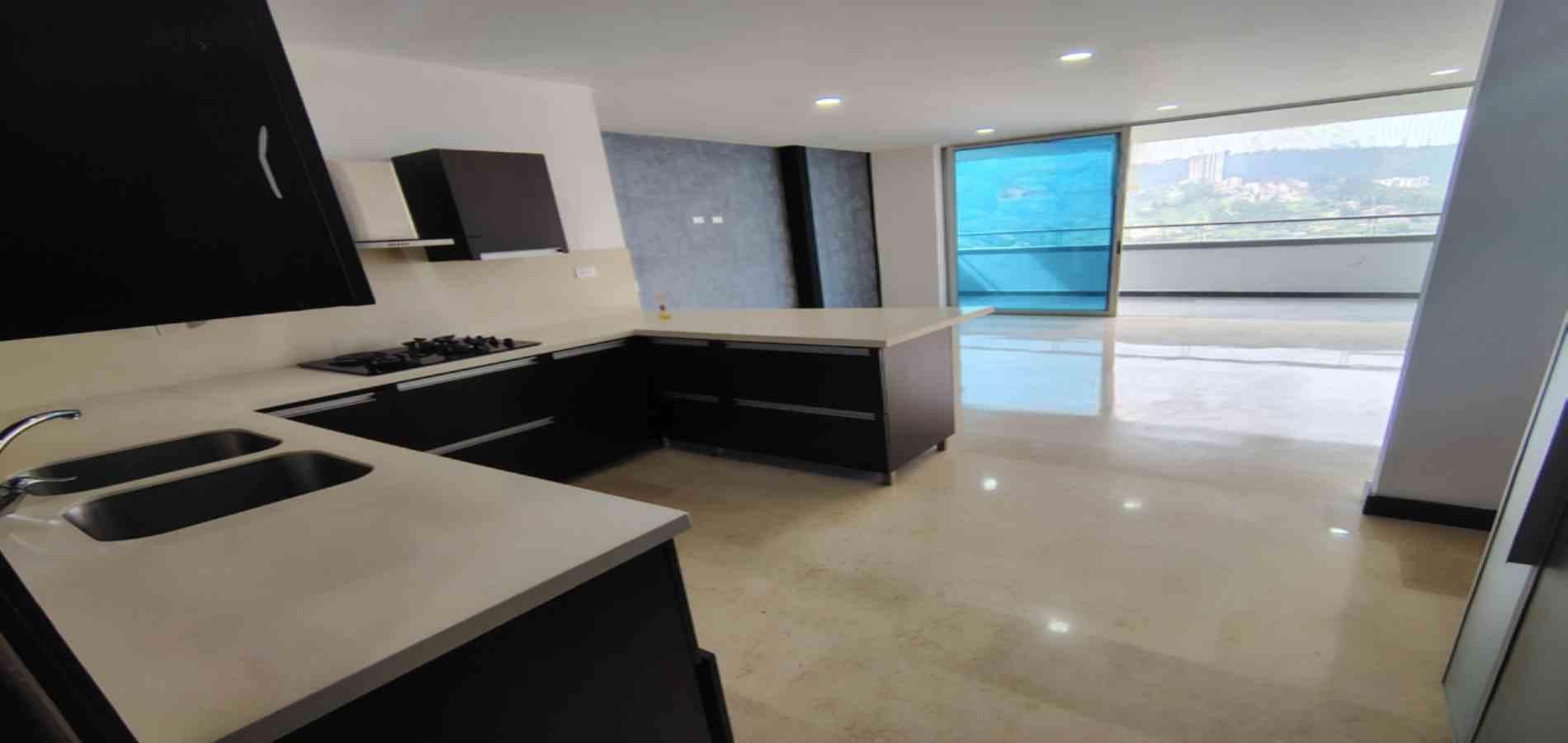 Apartamento en arriendo ubicado en Sabaneta, sector Aves María