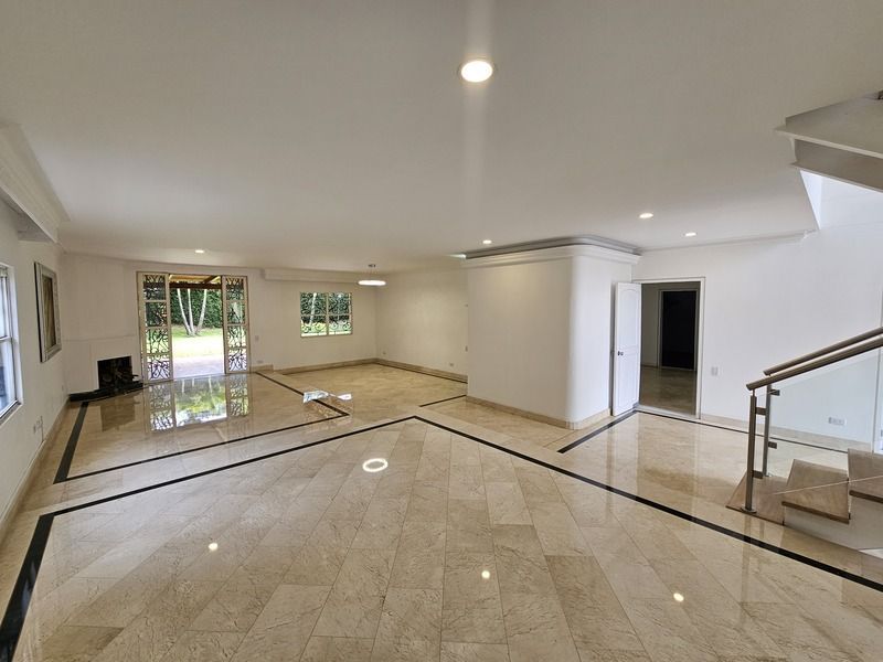 Casa en arriendo ubicada en Medellín, sector El Tesoro