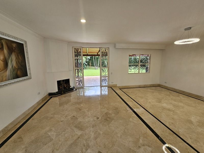 Casa en arriendo ubicada en Medellín, sector El Tesoro
