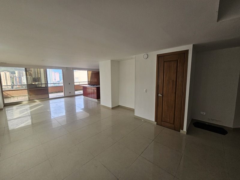 Apartamento en arriendo ubicado en Sabaneta, sector Aves María