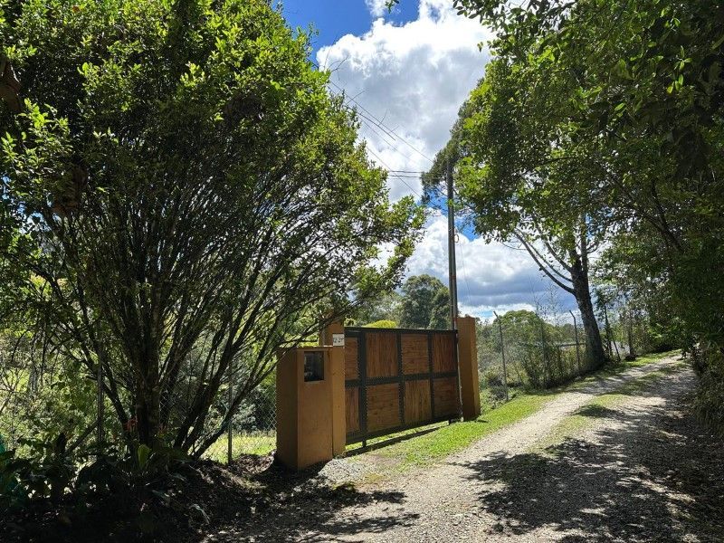 Lote en venta ubicado en Rionegro, sector Quirama