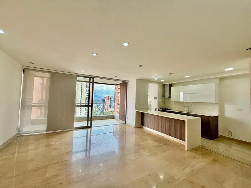 Apartamento en arriendo ubicado en Medellín, sector Lalinde