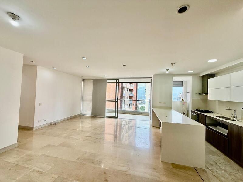 Apartamento en arriendo ubicado en Medellín, sector Lalinde