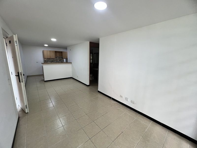 Apartamento en arriendo ubicado en Sabaneta, sector Prados