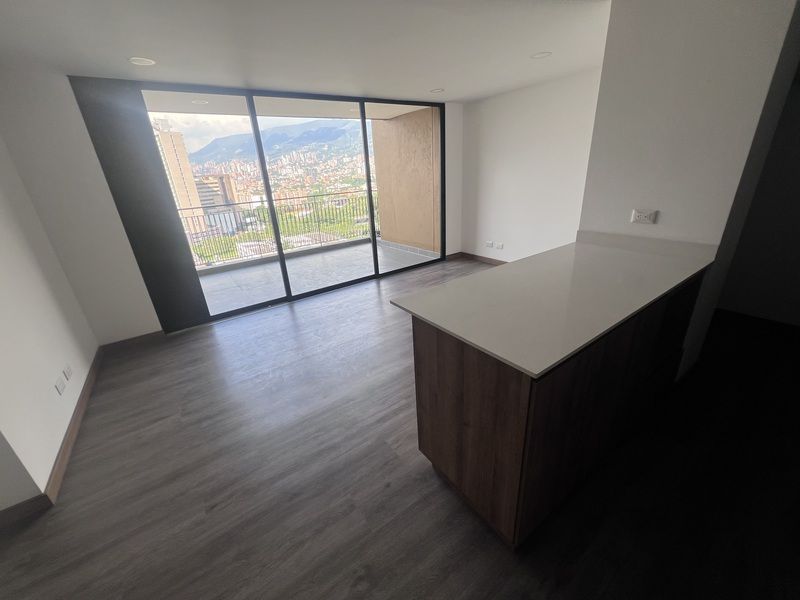 Apartamento en arriendo ubicado en Envigado, sector Primavera
