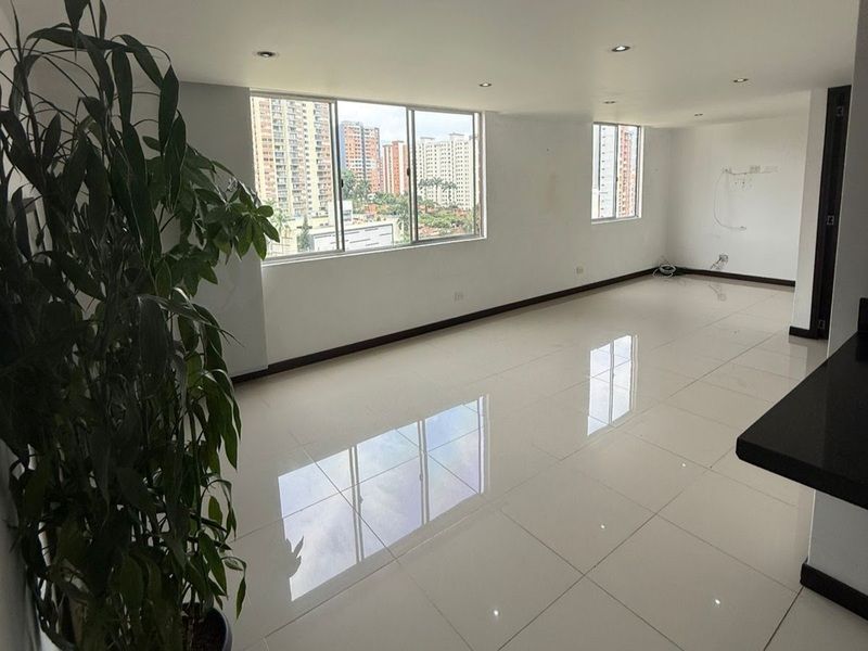 Apartamento en arriendo ubicado en Medellín, sector Belén Loma de los Bernal