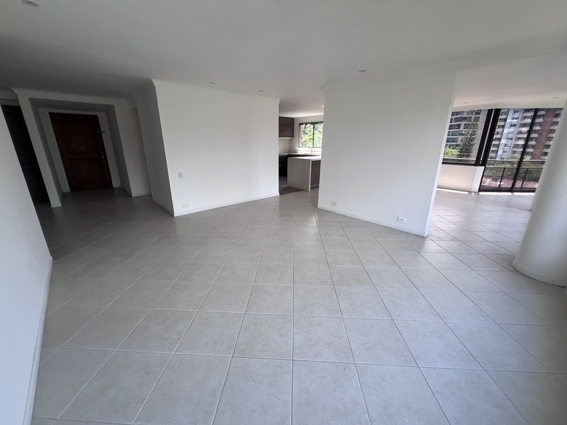 Apartamento en arriendo ubicado en Medellín, sector Milla de Oro