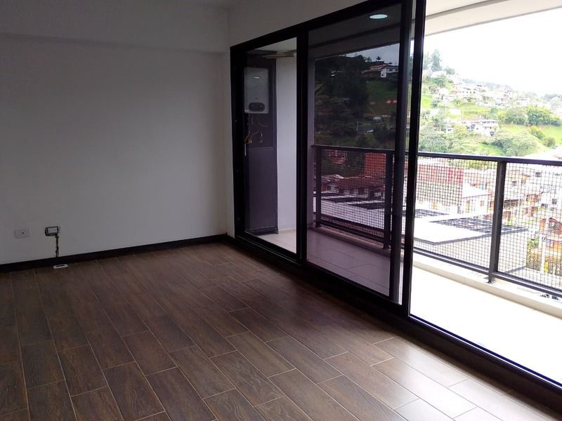 Apartamento en arriendo ubicado en El Retiro, sector Puro Cuero