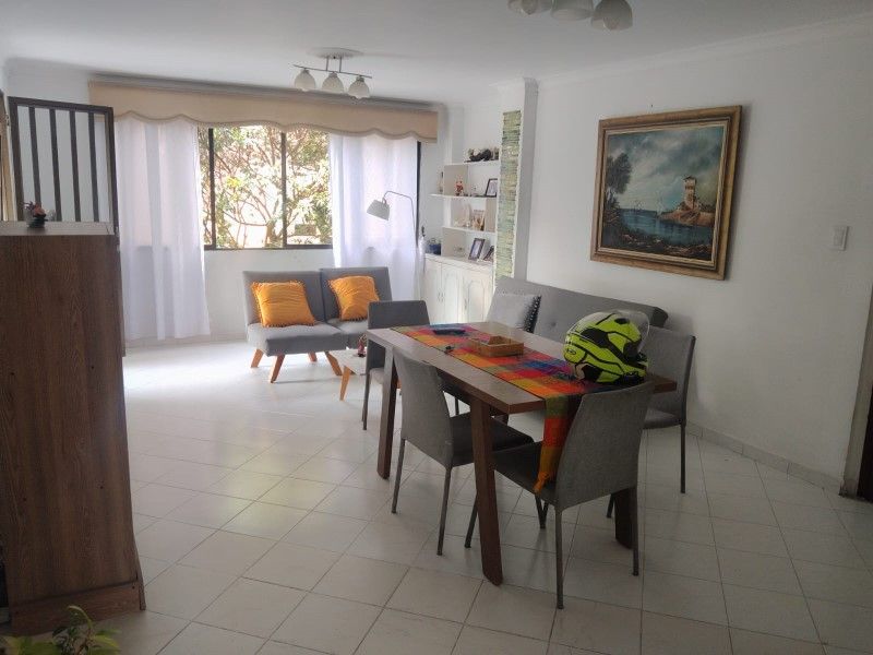 Apartamento en venta ubicado en Medellín, sector Laureles
