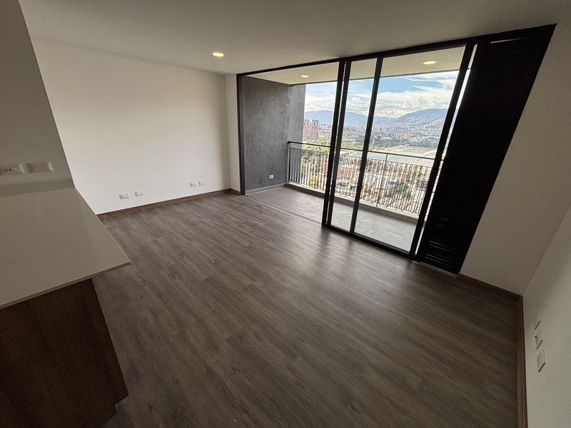 Apartamento en arriendo ubicado en Envigado, sector Las Vegas