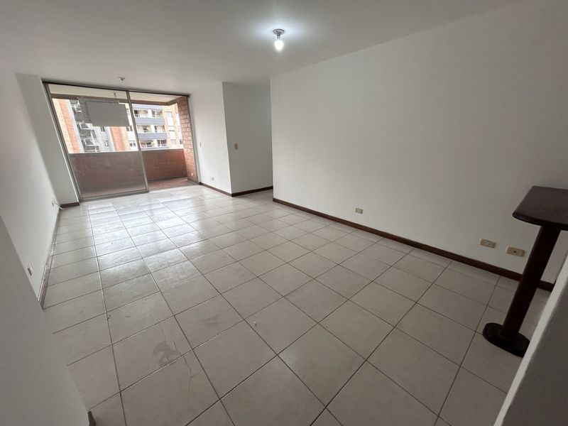 Apartamento en arriendo ubicado en Medellín, sector Loma del Indio