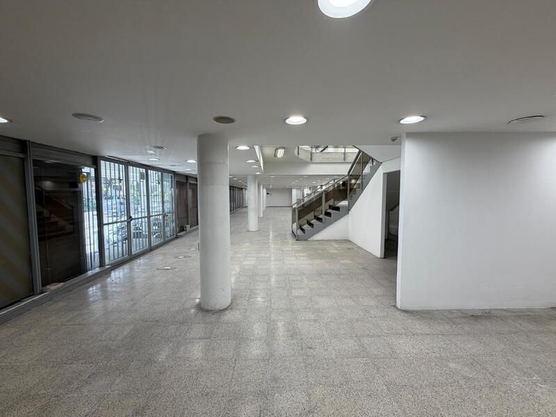 Local en arriendo ubicado en Medellín, sector Laureles