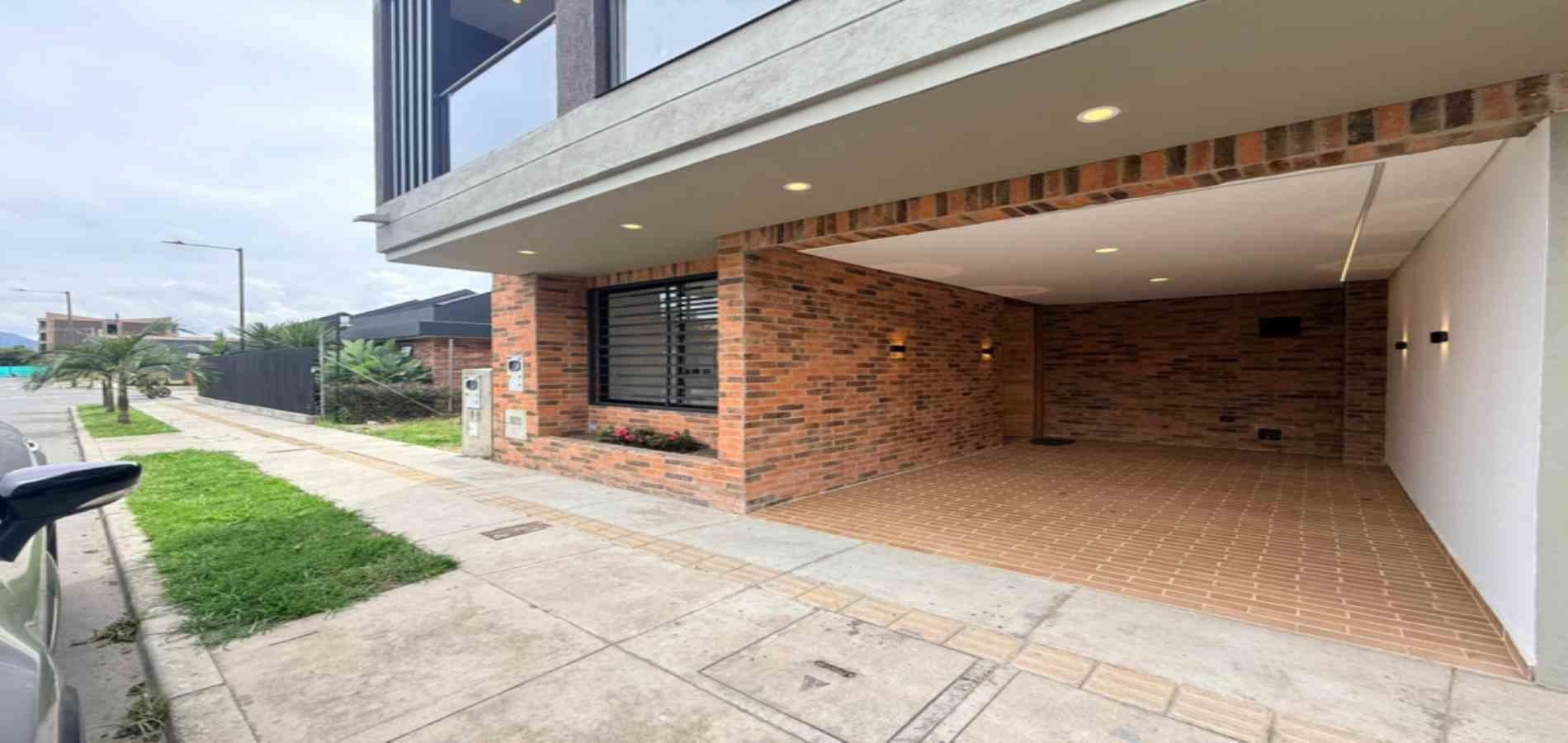 Casa en venta ubicada en La Ceja, sector Valles