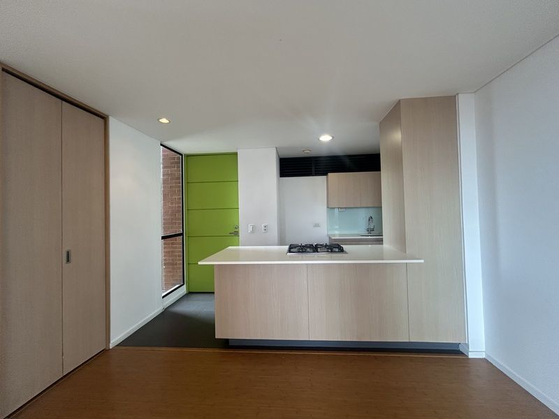 Apartamento en arriendo ubicado en Envigado, sector Loma de las Brujas