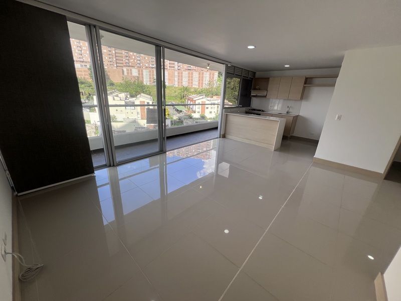 Apartamento en arriendo ubicado en Medellín, sector Loma del Indio