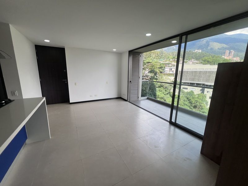 Apartamento en arriendo ubicado en Medellín, sector Altos del Poblado
