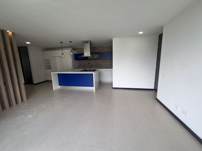 Apartamento en arriendo ubicado en Medellín, sector Altos del Poblado