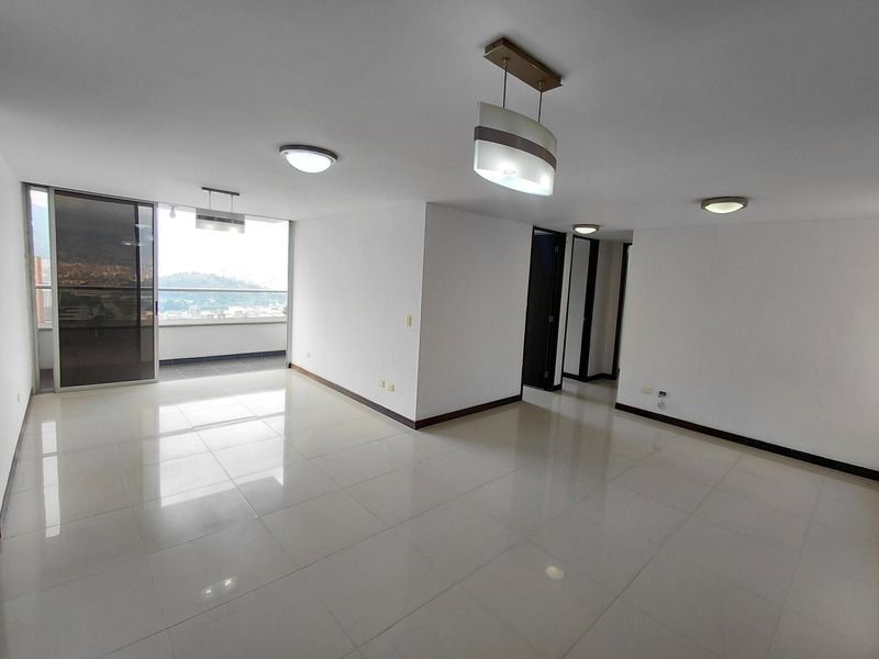 Apartamento en arriendo ubicado en Medellín, sector Loma del Indio