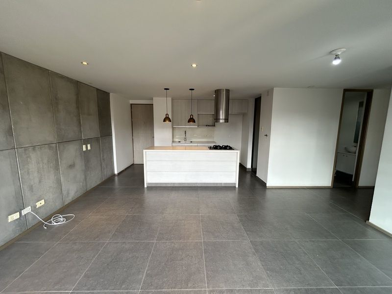 Apartamento en arriendo ubicado en Envigado, sector Loma del Esmeraldal