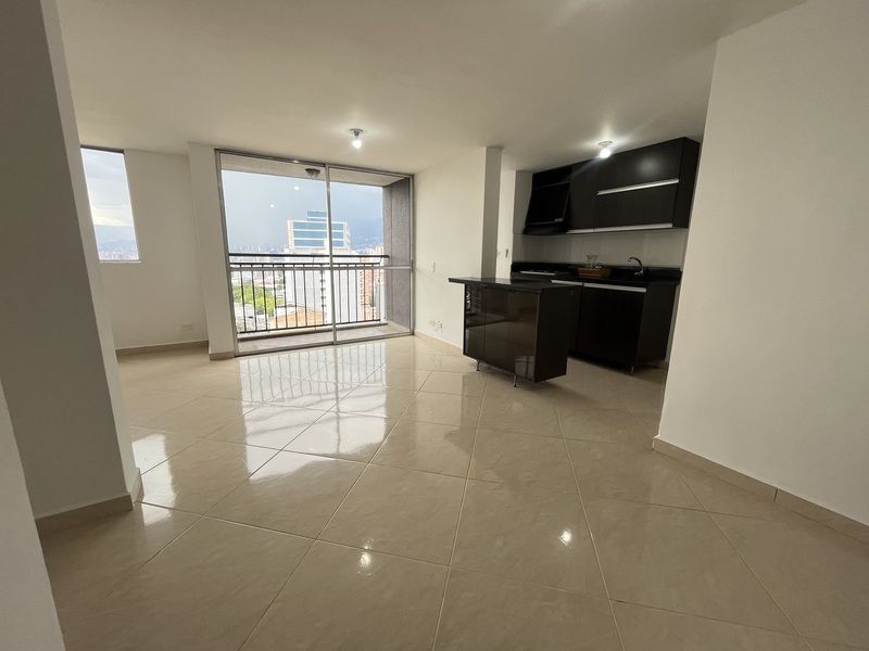 Apartamento en arriendo ubicado en Sabaneta, sector Calle Larga