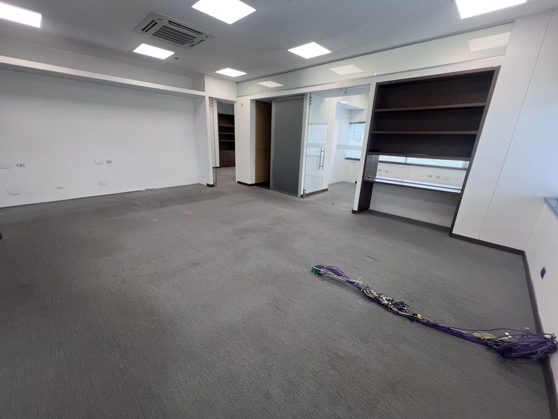Oficina en arriendo ubicada en Medellín, sector Manila