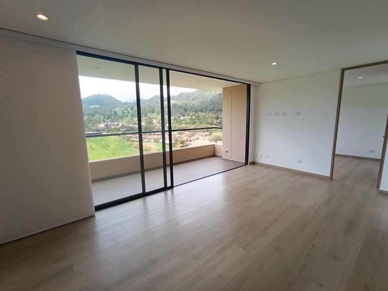 Apartamento en arriendo ubicado en El Retiro, sector La Manuela