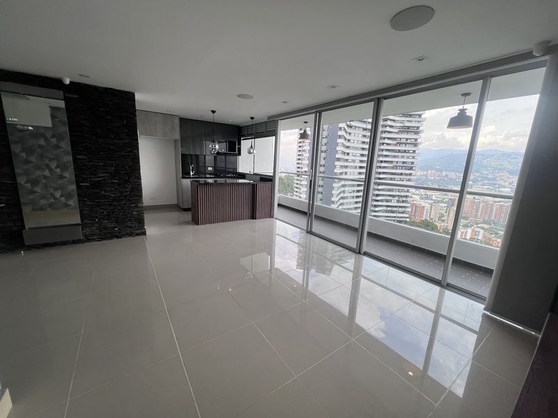 Apartamento en arriendo ubicado en Medellín, sector Loma del Indio