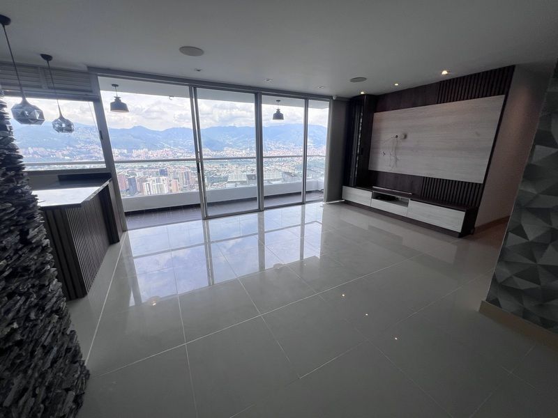 Apartamento en arriendo ubicado en Medellín, sector Loma del Indio