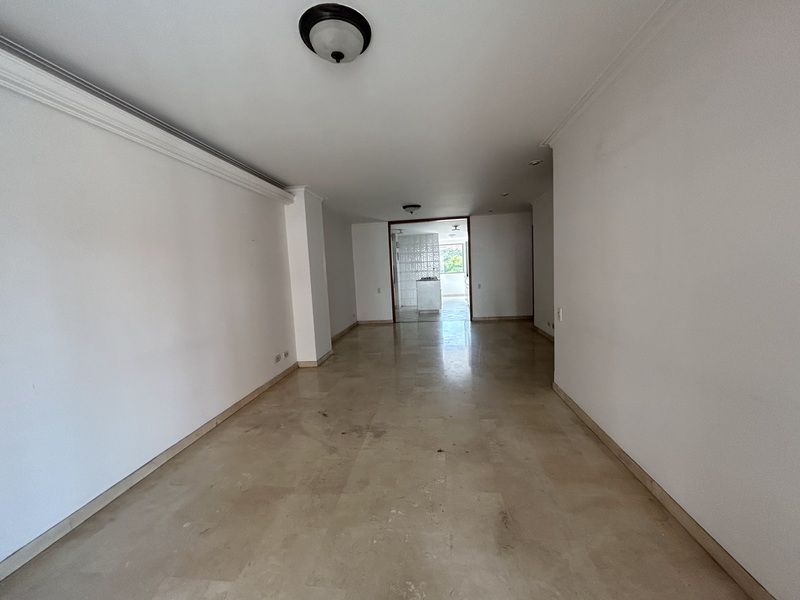 Apartamento en arriendo ubicado en Medellín, sector Laureles