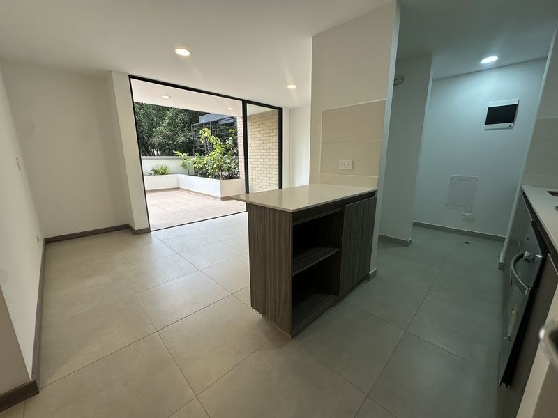 Apartamento en arriendo ubicado en Envigado, sector Camino Verde