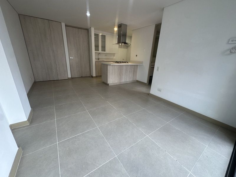 Apartamento en arriendo ubicado en Envigado, sector Loma de las Brujas