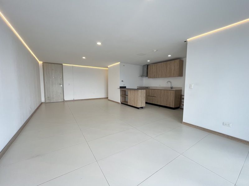 Apartamento en arriendo ubicado en Sabaneta, sector Aves María