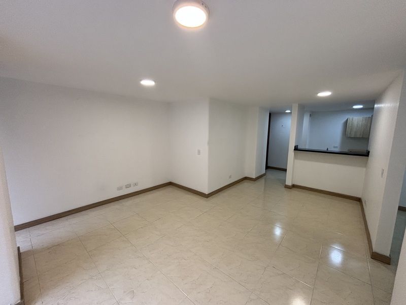 Apartamento en arriendo ubicado en Envigado, sector Cumbres