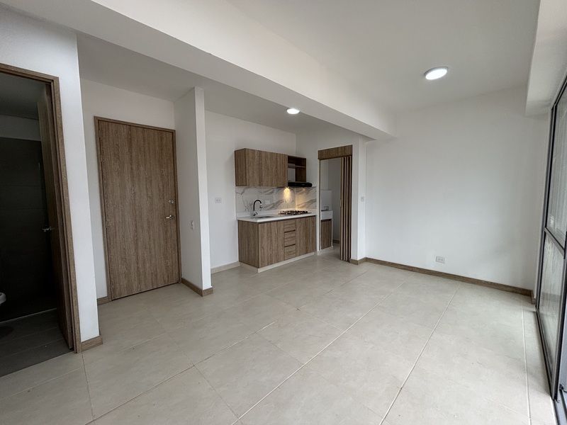 Apartamento en arriendo ubicado en Sabaneta, sector Las Lomitas