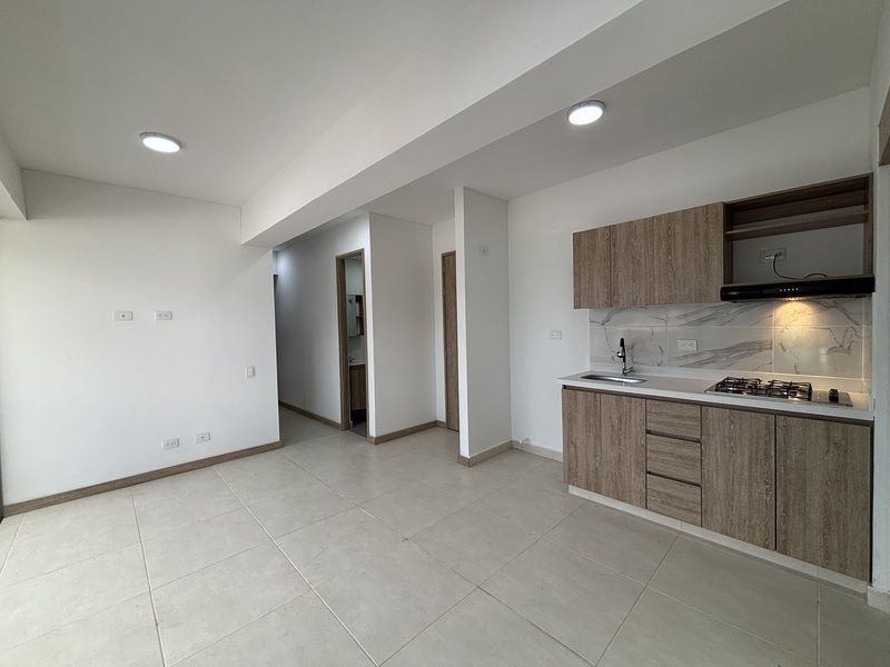 Apartamento en arriendo ubicado en Sabaneta, sector Las Lomitas