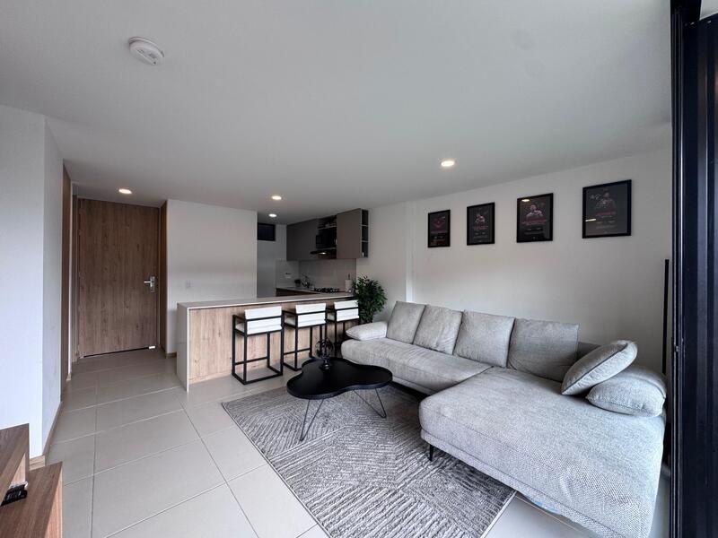 Apartamento en arriendo ubicado en Envigado, sector Loma del Escobero