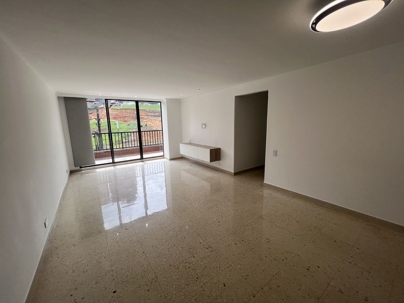 Apartamento en arriendo ubicado en Medellín, sector Aguacatala
