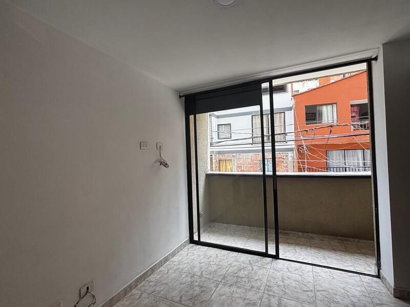 Apartamento en venta ubicado en Sabaneta, sector Calle Larga