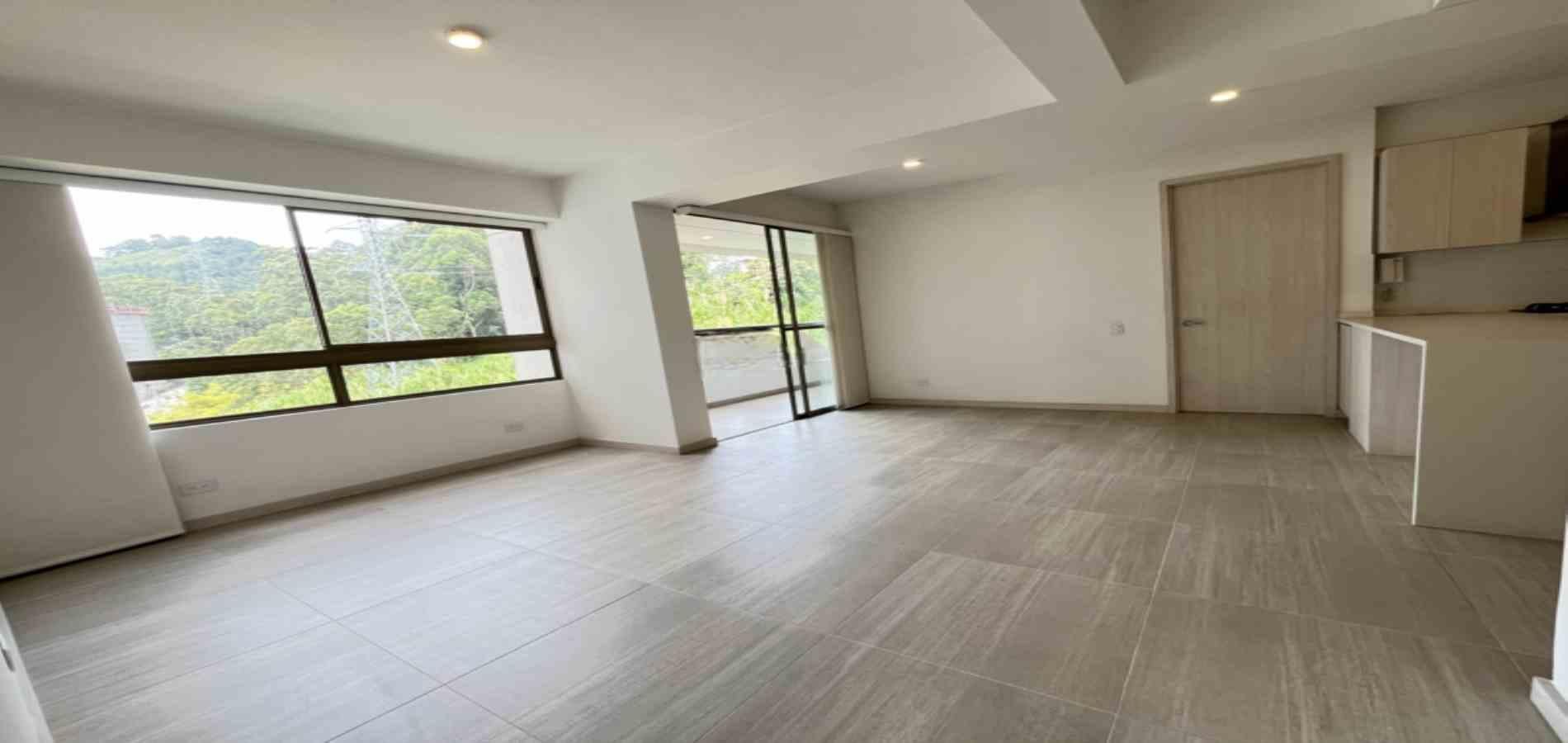 Apartamento en arriendo ubicado en Sabaneta, sector Tres Esquinas
