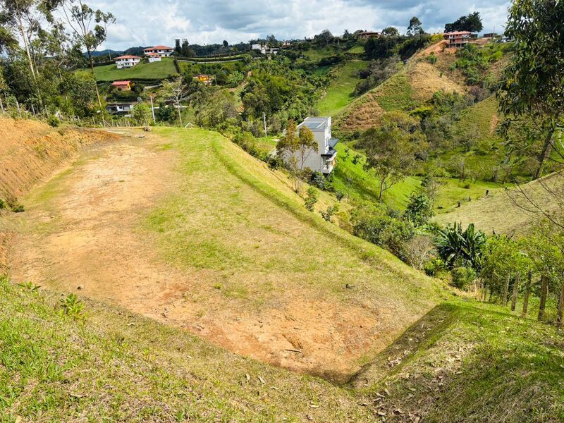 Lote en venta ubicado en San Vicente Ferrer, sector Chaparral