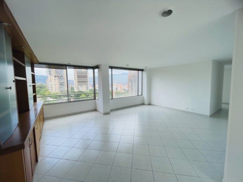 Apartamento en venta ubicado en Medellín, sector Los Balsos II
