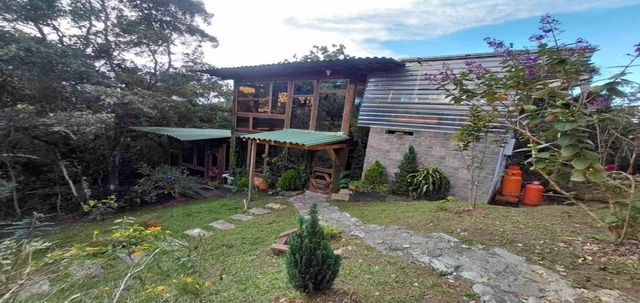 Finca en arriendo ubicada en Medellín, sector La Cruz