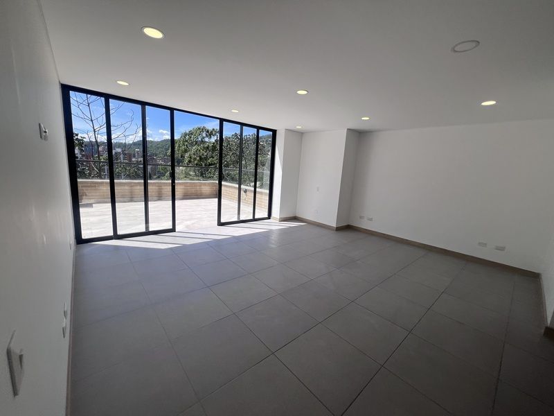 Apartamento en arriendo ubicado en Medellín, sector La Calera