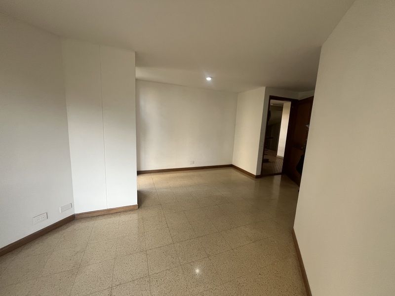APARTAMENTO EN ARRIENDO UBICADO EN EL POBLADO SECTOR COLA DEL ZORRO