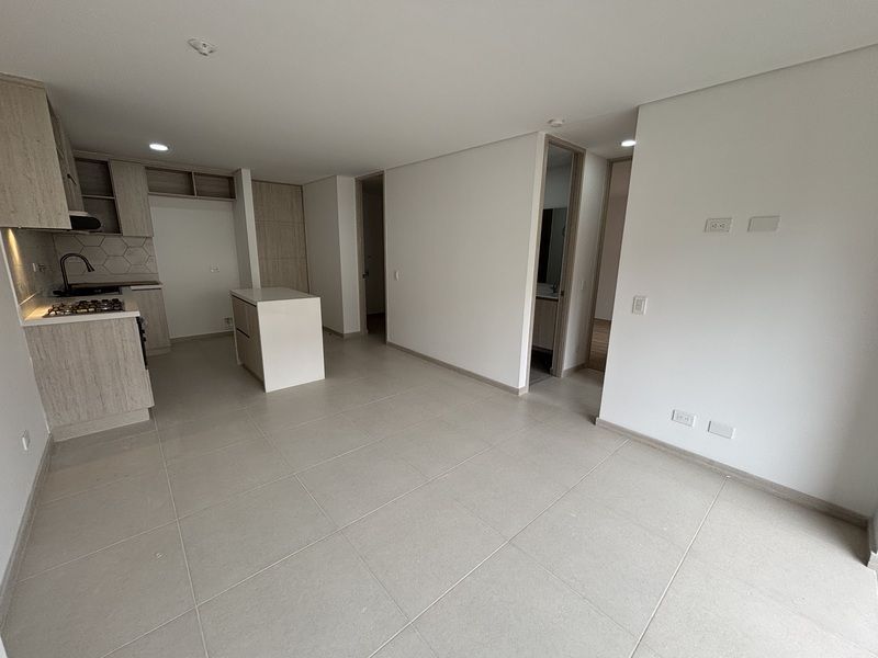 APARTAMENTO EN ARRIENDO UBICADO EN ENVIGADO SECTOR SEÑORIAL
