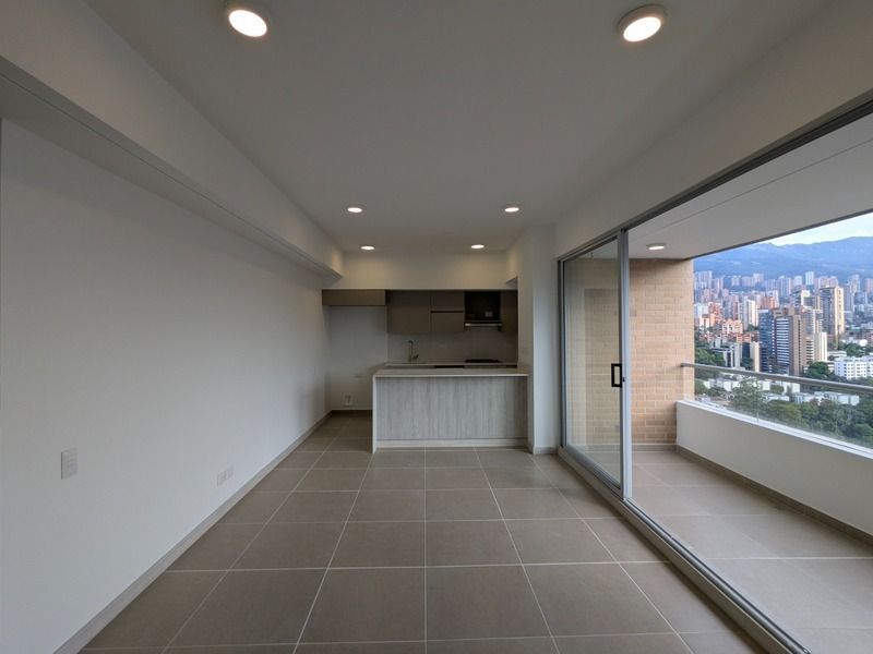 APARTAMENTO EN ARRIENDO UBICADO EN EL POBLADO SECTOR CIUDAD DEL RIO